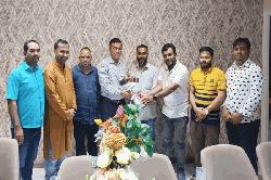 মালদ্বীপে ঢাকা-পোস্টের সম্পাদক'কে প্রবাসী সাংবাদিক ইউনিটের সংবর্ধনা